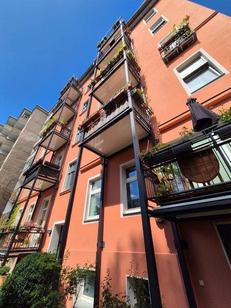 Böckhstraße, Berlin - Kreuzberg, neue Balkonanlage
